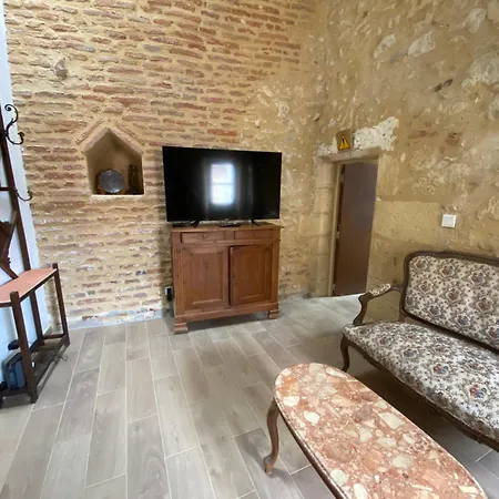 Le Perchoir De Cyrano Apartment