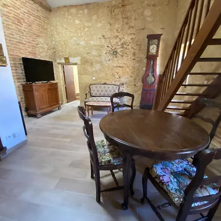 Le Perchoir De Cyrano Apartment *