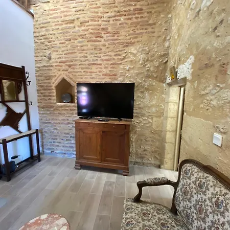 Apartment Le Perchoir De Cyrano *