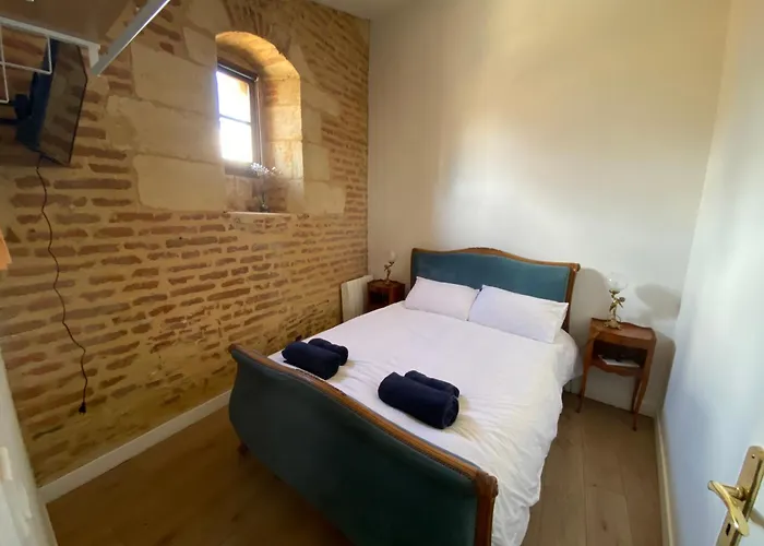 Le Perchoir De Cyrano *